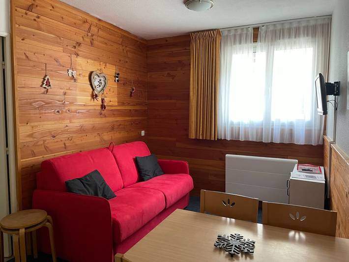 Gîte pour 4 personnes, avec piscine, animaux acceptés dans Office De Tourisme Gourette - 2