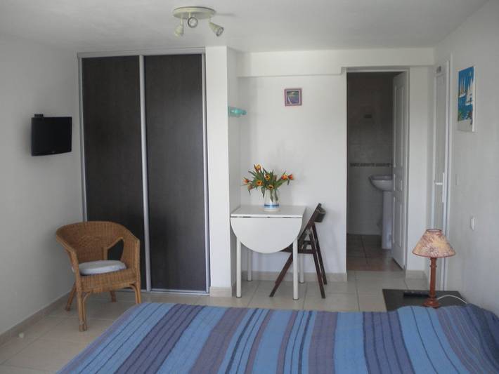 Chambre d’hôte pour 2 personnes, avec vue sur le lac et jardin, animaux acceptés en Pyrénées-Atlantiques - 2