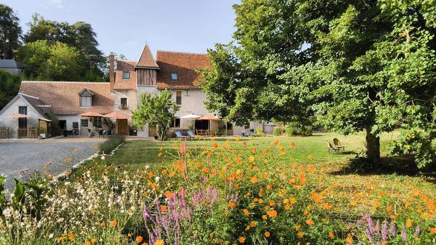 Chambre d’hôte pour 2 personnes, avec Terrasse et Jardin à Nazelles-Négron