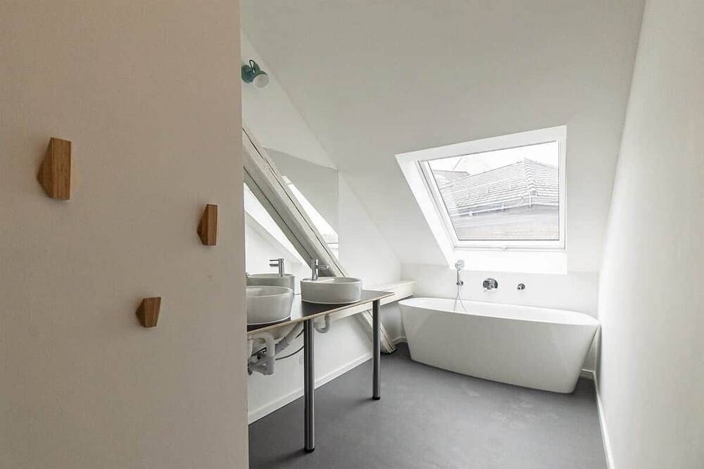Ganze Wohnung, Loft im Dachgeschoss der Häselburg mit Weitblick in Gera, Ostthüringen