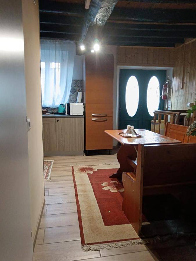 Location de vacances pour 3 personnes, avec Terrasse ainsi que Jardin et Vue à Cassacco - 4