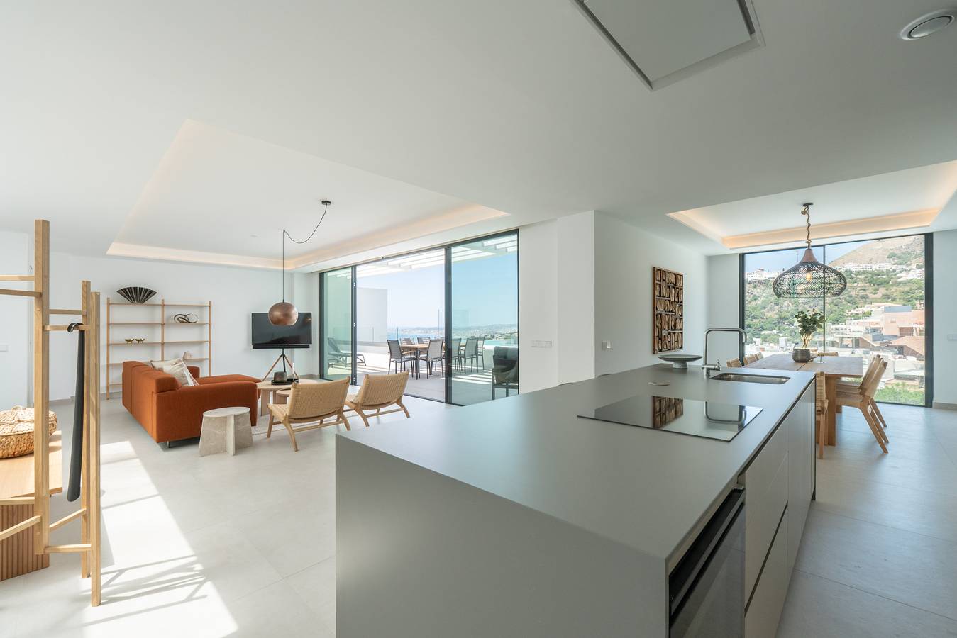 Marae Home - Dream Holidays Private Pool with Brea in Torremuelle, Benalmádena