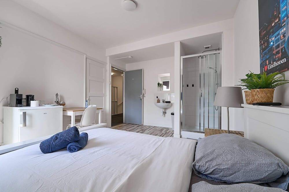 Geheel appartement, Private room 202 - Eindhoven - By T&S. in Eindhoven, Noord-Brabant
