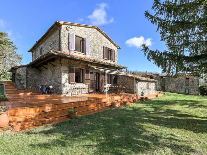 Casa vacanza per 8 persone, con Terrazza e Giardino a Montieri