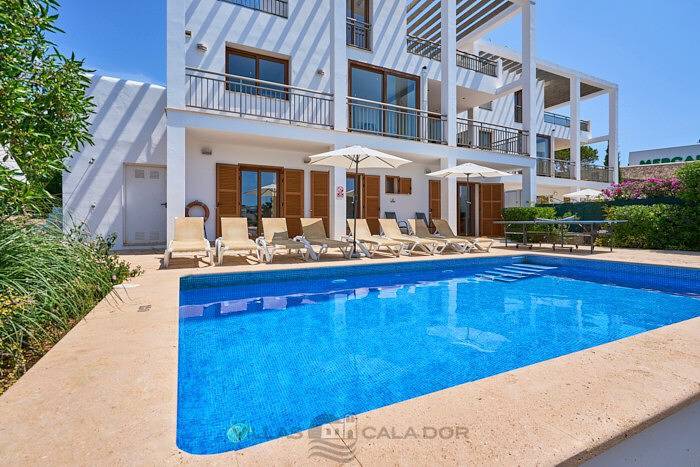 Villa „Cala Dia“ mit privatem Pool, Wlan und Klimaanlage in Cala d'Or, Santanyí