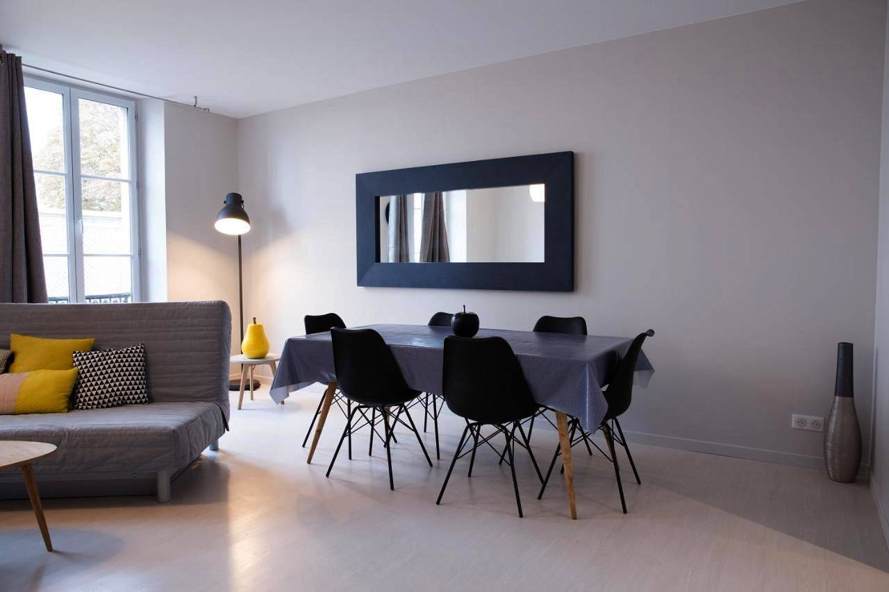 Appartement entier, Three-Bedroom Apartment in Saint-Germain-en-Laye, Yvelines
