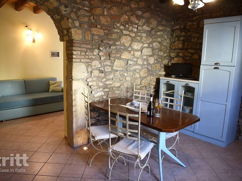 Tritt — In Monticelli Brusati liegt diese Ferienwohnung für 6 Personen in der Nähe des Iseosees in Monticelli Brusati, Gardasee-Berge