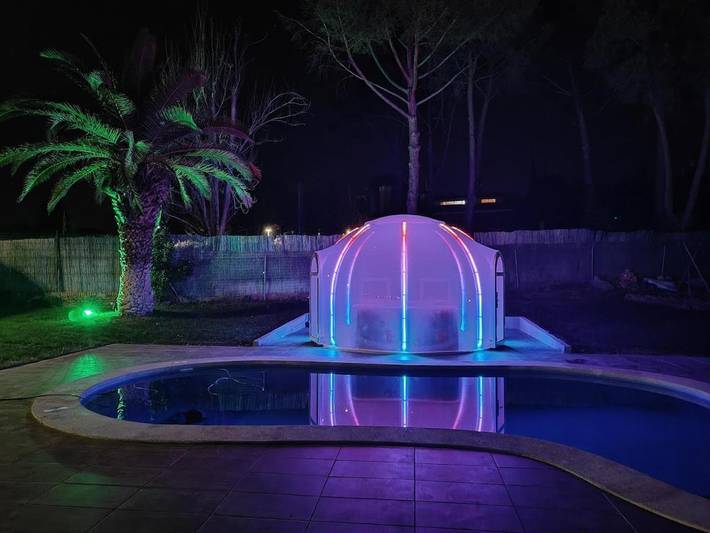 Casa de huéspuedes para 6 personas, con Terraza y Jacuzzi además de Jardín y Piscina en Comunidad de Madrid