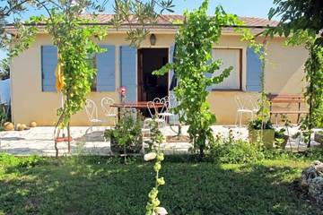 Cottage for 4 People in Gigondas, Provence, Photo 3