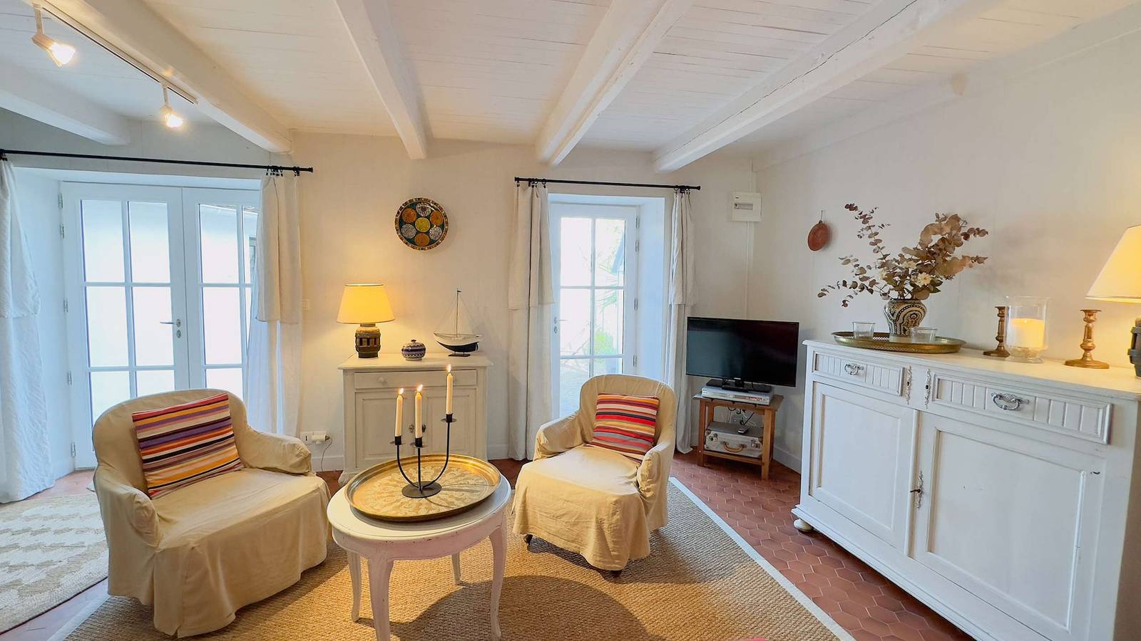 Apartamento vacacional entero, Maison de village proche du phare des baleines in Saint-Clément-des-Baleines, Isla de Ré