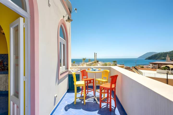 Ferienwohnung für 2 Personen, mit Balkon auf den Liparische Inseln