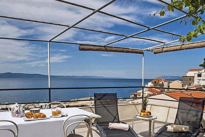 Ferienhaus für 4 Personen, mit Balkon und Garten in Split-Dalmatien