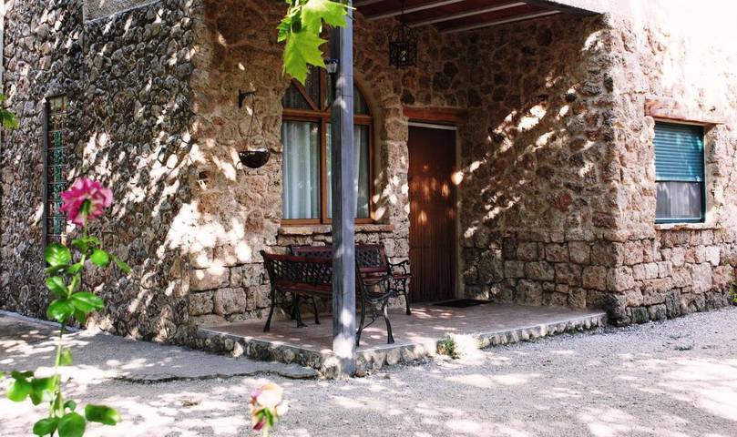 Casa rural para 6 personas, con vistas y jardín, Se admiten mascotas - 1