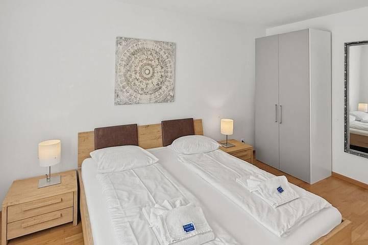 Appartement entier, Bel appartement calme et très central 2Ch (Sky3) in Zürich 32 Neumünster, Zurich