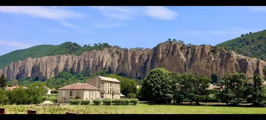 Appartement de vacances pour 4 personnes, avec vue et jardin