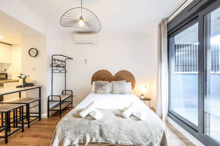 Apartamento de vacaciones para 3 personas, con balcón además de piscina y jardín, Se admiten mascotas - 1