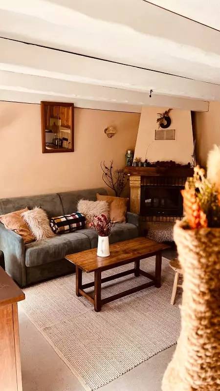Gîte pour 6 personnes, avec terrasse dans Beuil les Launes