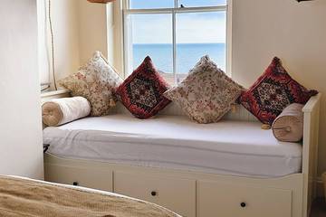 Apartment for 5 People in Folkestone, Kent Downs, Photo 2