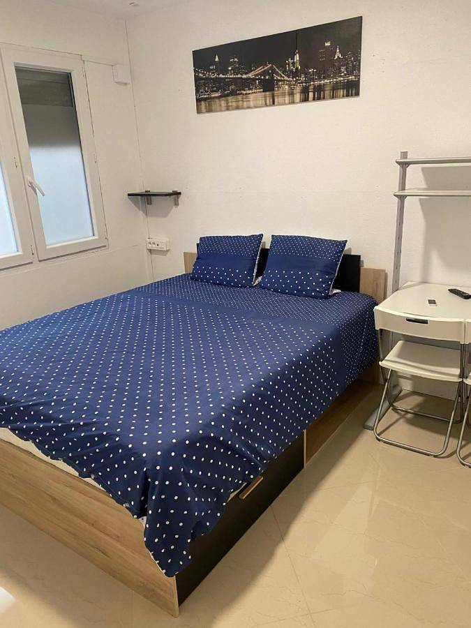 Appartement entier, Two-Bedroom Apartment in Chilly-Mazarin, Essonne