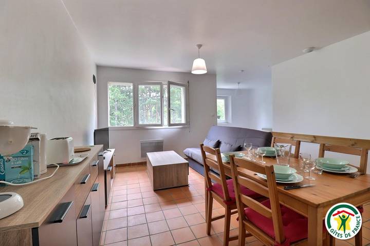 Gîte für 2 Personen, mit Pool und Terrasse, mit Haustier in Drôme
