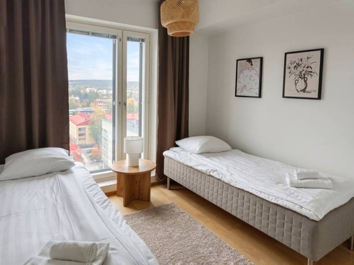 Ganze Wohnung, New 11th Floor 2Br Apt in Centre | Hot Tub & Sauna in Kantakaupunki, Jyväskylä