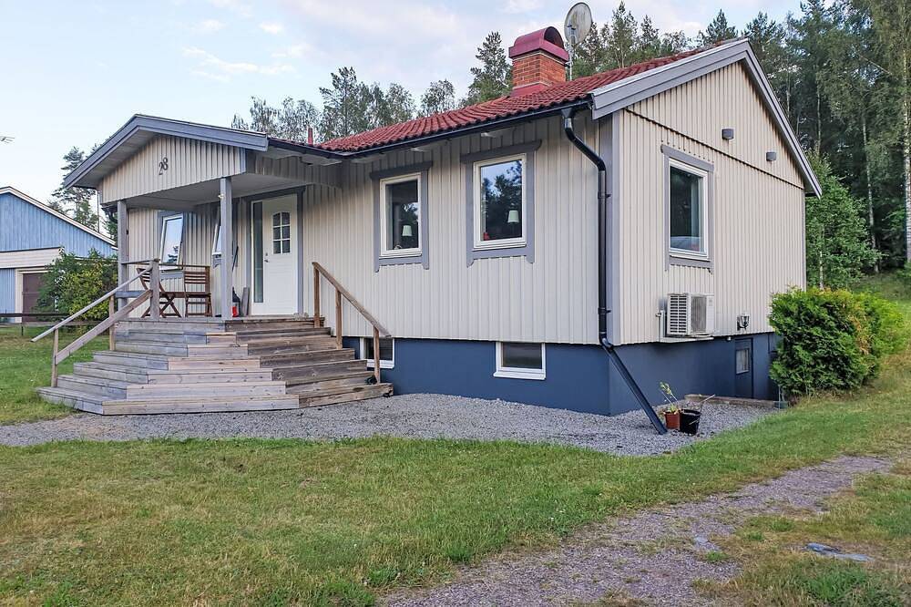 Haus am Waldrand in Alstermo, Kronoberg