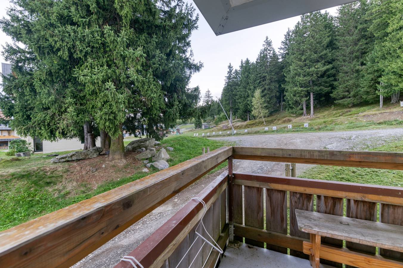 Apartamento entero, Apartamento 'Les Sapins 1' con vistas a la montaña y balcón in Prapoutel, Les Adrets