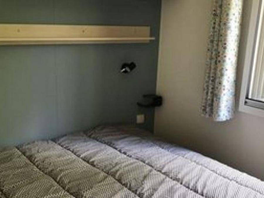 Camping les Rives du Lac Cantalès - Mobilheim 6 personen - Titania (3 Schlafzimmer) in Saint-Gérons, Aurillac und Umgebung