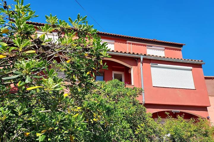 Location de vacances pour 6 personnes, animaux acceptés à Le Barcarès