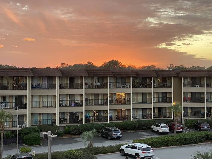 Vacation rental for 6 people, with balcony and pool in Hilton Head Island