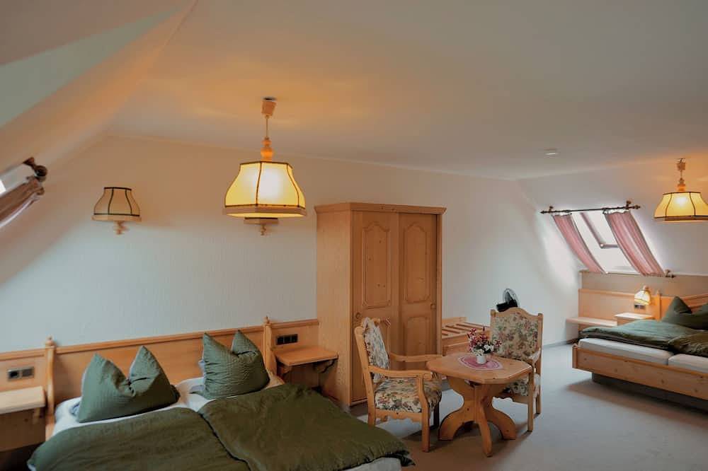 Ganze Wohnung, In & Out Boardinghaus Komfort for four Zimmer in Zweifall, Stolberg