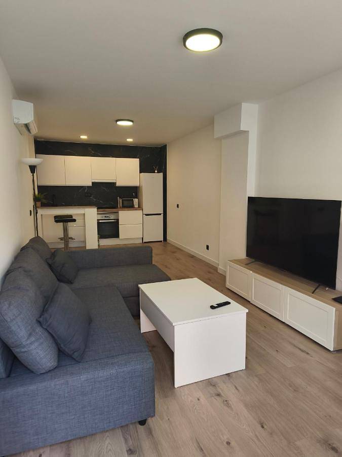 Appartement entier, Oasis Deluxe Airport in Torrejón de Ardoz, Área Metropolitana de Madrid