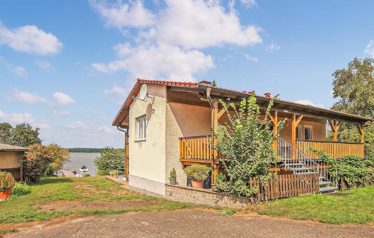 Ferienwohnung für 4 Personen, mit Terrasse in Wesenberg - 2