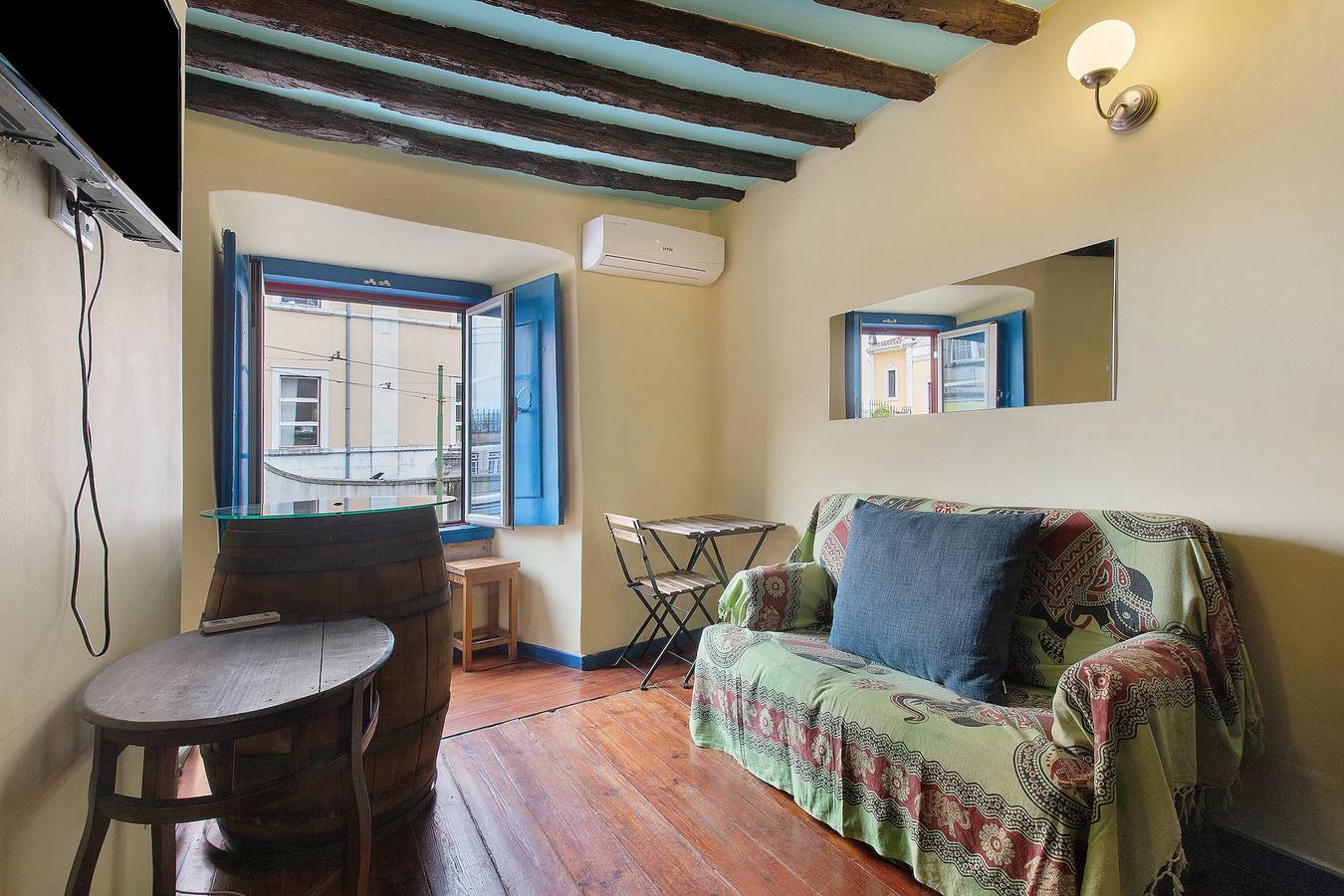 Entire apartment, Apartment 'Way To Castle - Alfama 6' with Wi-Fi and Air Conditioning in Santa Maria Maior, Costa de Lisboa