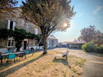 Gîte pour 4 personnes, avec jardin à Les Landes-Genusson