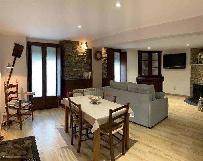 Apartamento de vacaciones para 4 personas, con vistas y balcón - 1