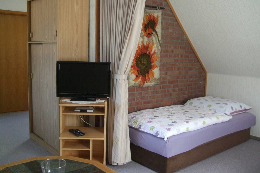 Ganze Wohnung, Fw Falshöft - Ferienhaus Nemetschek mit 2 Fw in Rabel bei Kappeln in Rabel, Kappeln & Umgebung