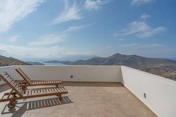 Villa for 6 People in Ios, Cyclades, Photo 1