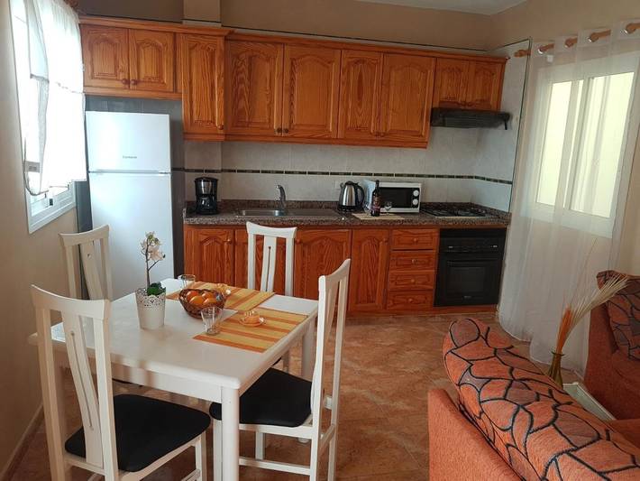 Ferienwohnung für 4 Personen, mit Balkon und Terrasse sowie Ausblick in La Caleta de Interián - 4