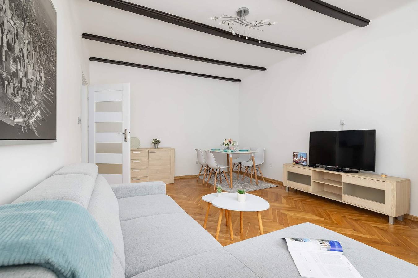 Entire apartment, Prusa 21 Cracow | Stylish Apartment | Smart Tv in Cracow, Lesser Poland