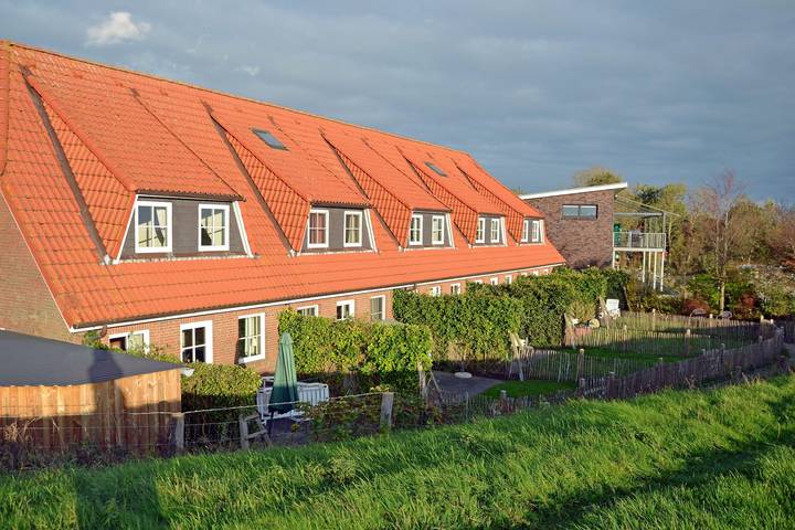 Ferienhaus für 6 Personen, mit Terrasse und Garten in Tönning