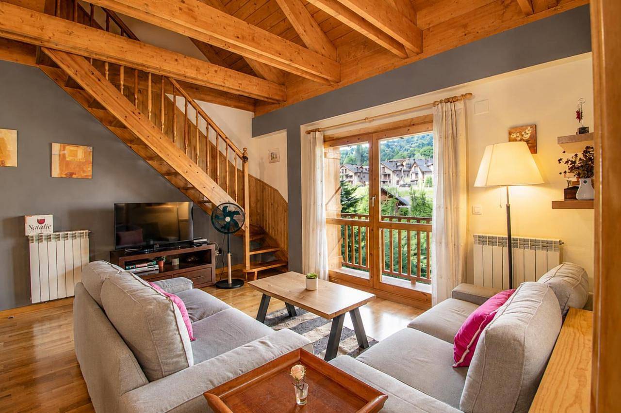 Apartamento entero, Villa Nuria in Tramacastilla de Tena, Pirineo Aragonés
