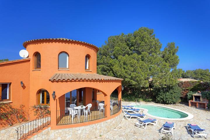 Villa pour 8 personnes, avec terrasse ainsi que jardin et vue sur l’océan à Tamariu - 4