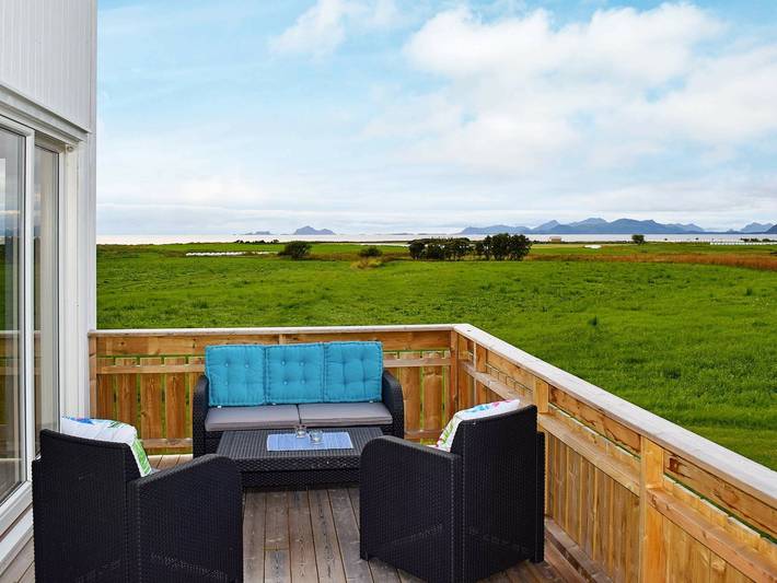 Ferienhaus für 10 Personen, mit Terrasse und Garten auf den Lofoten - 4