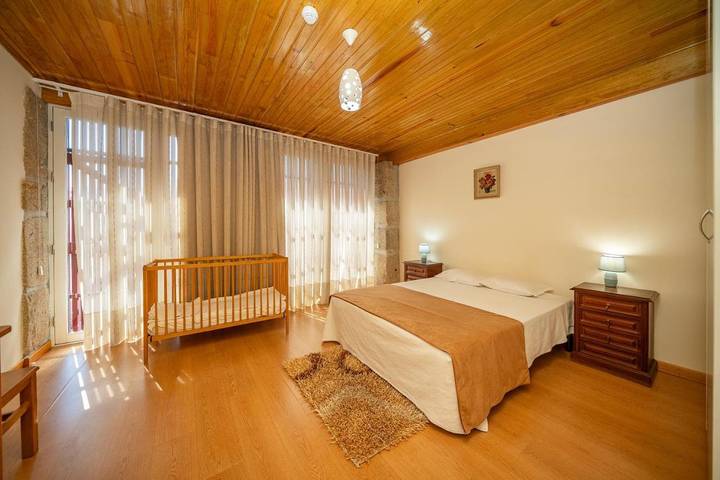 Hôtel pour 2 personnes, avec piscine et bassin pour enfant ainsi que vue et jardin, adapté aux familles
