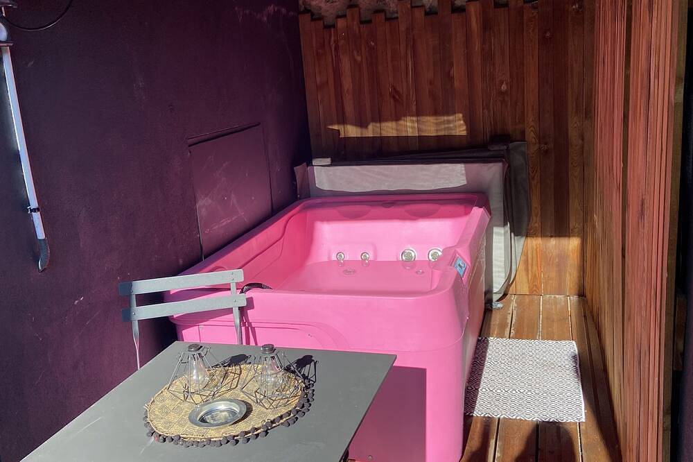 Apartamento entero, Appartement Cosy à Nantes Avec Jacuzzi et Terrasse Privative in Nantes, Nantes region