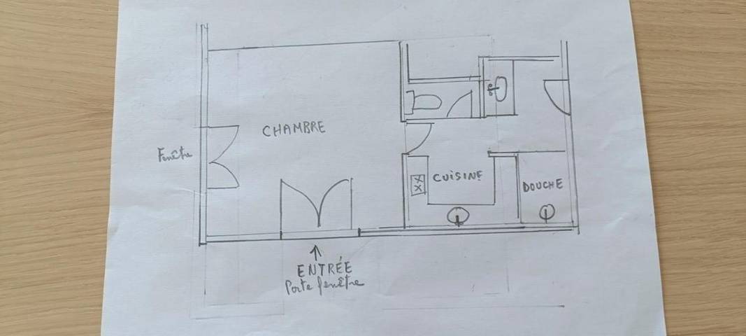 Maison d’hôte pour 2 personnes, avec piscine ainsi que jardin et vue à Callian - 2