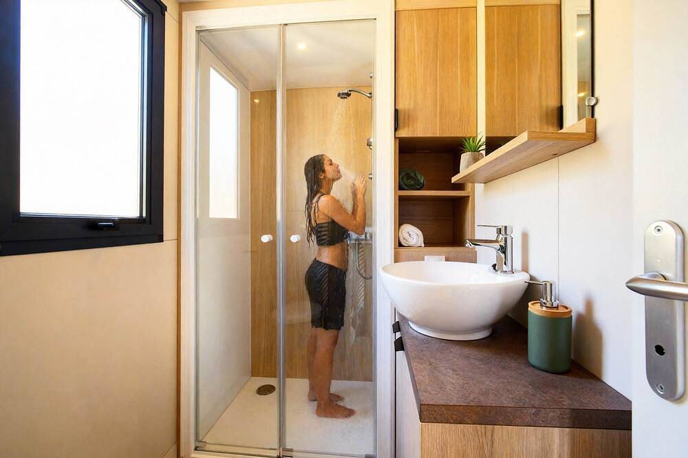 Hy•Lødge Spa n°6 - 4 personen: Familie Spa Chalet voor een onvergetelijk verblijf in de bergen in Anould, Saint-Dié-des-Vosges