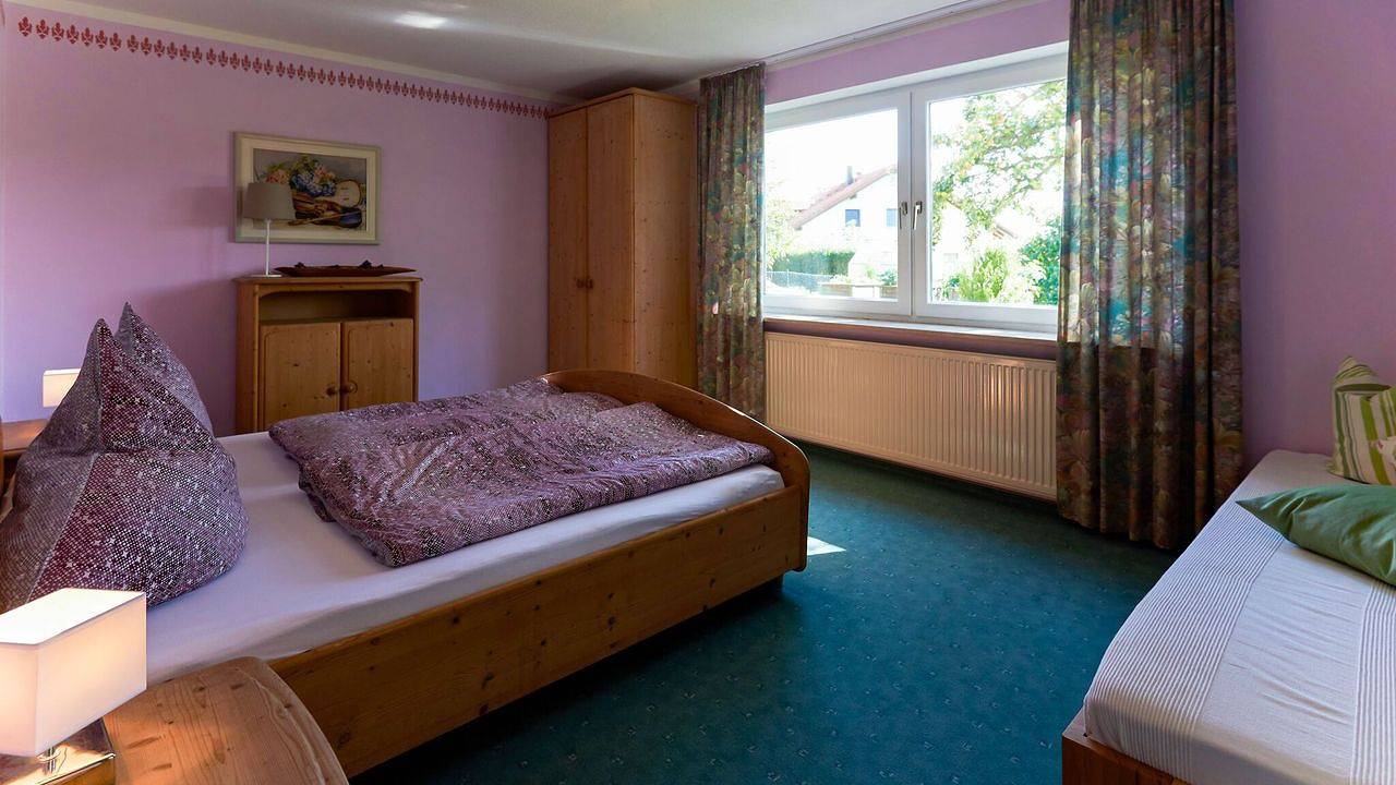 Ganze Ferienwohnung, Ferienwohnung für 5 Personen (90 m²) in Zandt in Zandt, Ostbayern