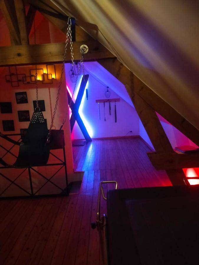 Appartement entier, La loveroom de l'Artois in Souchez, Région d'Arras